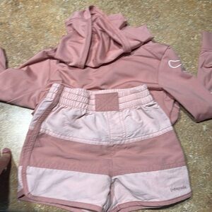 Patagonia size 4t swim set